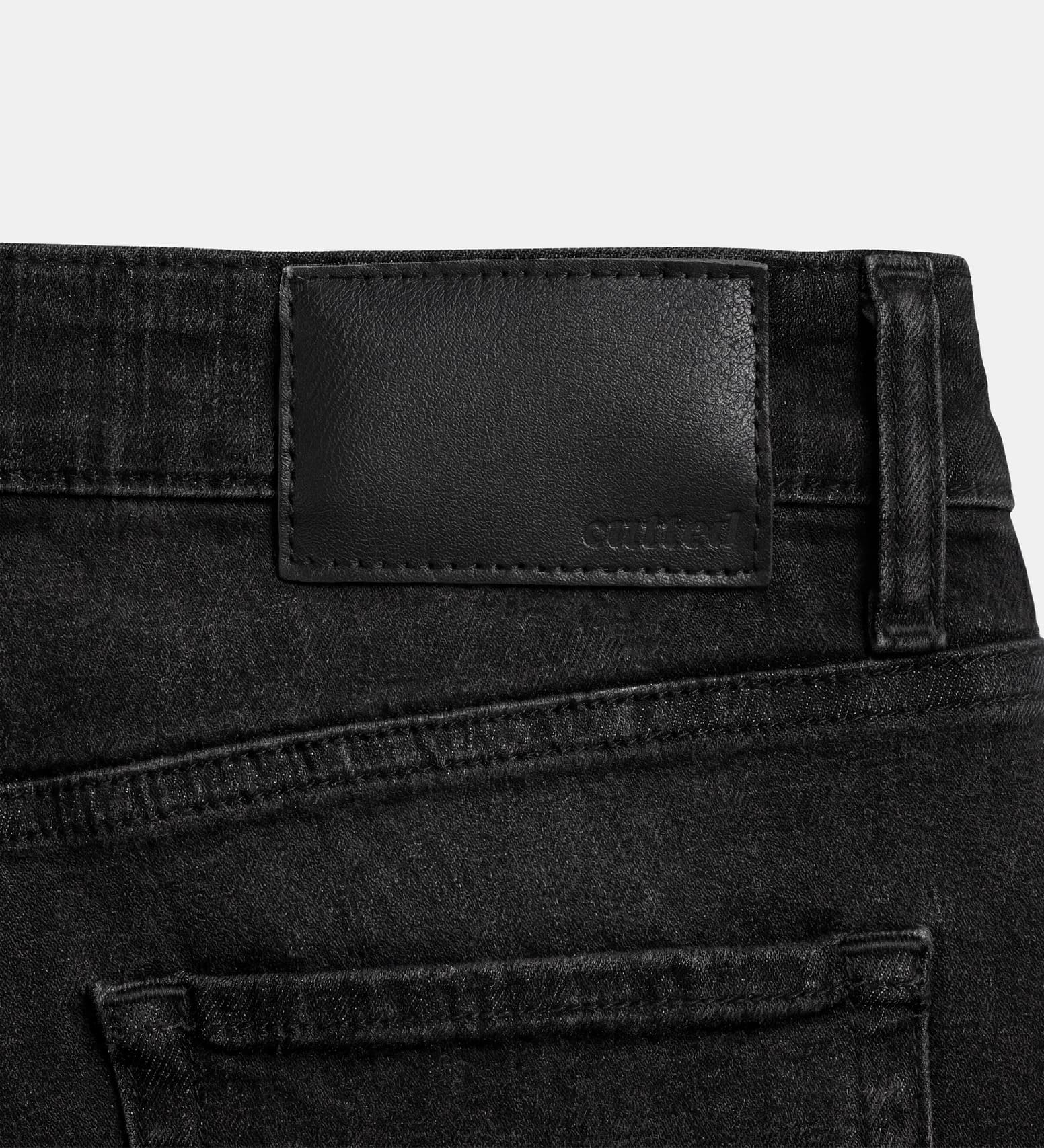 Signature Jeans