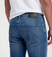 Signature Jeans