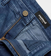 Signature Jeans